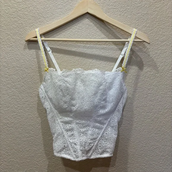 Vintage 2005 Victoria’s Secret White Lace Eyelet Corset Top Size 36C - Picture 1 of 6